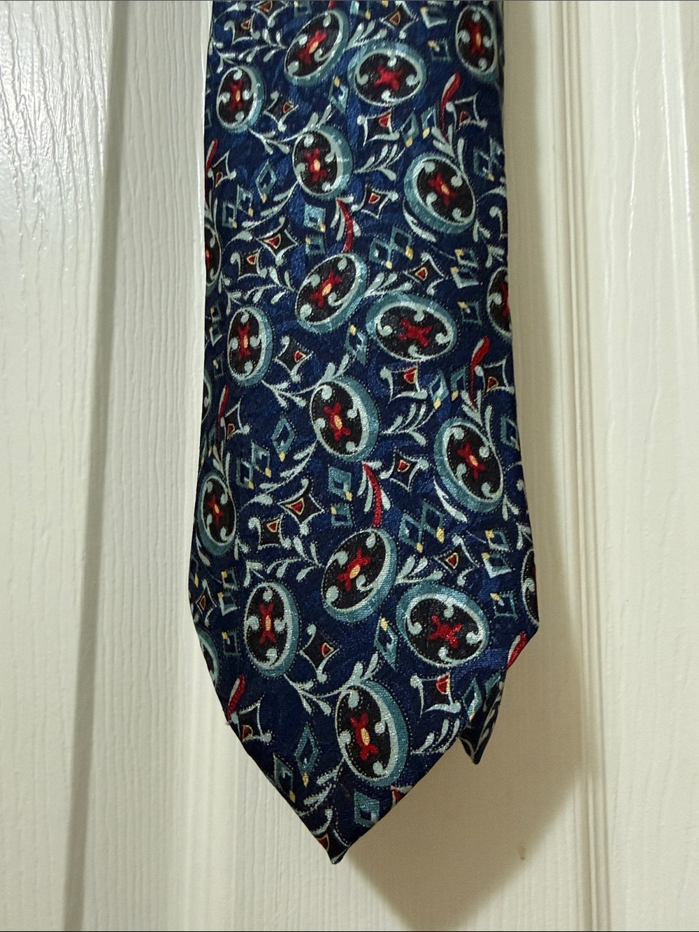 Christian Dior Blue Patterned Men's Tie - Classic Floral Medallion